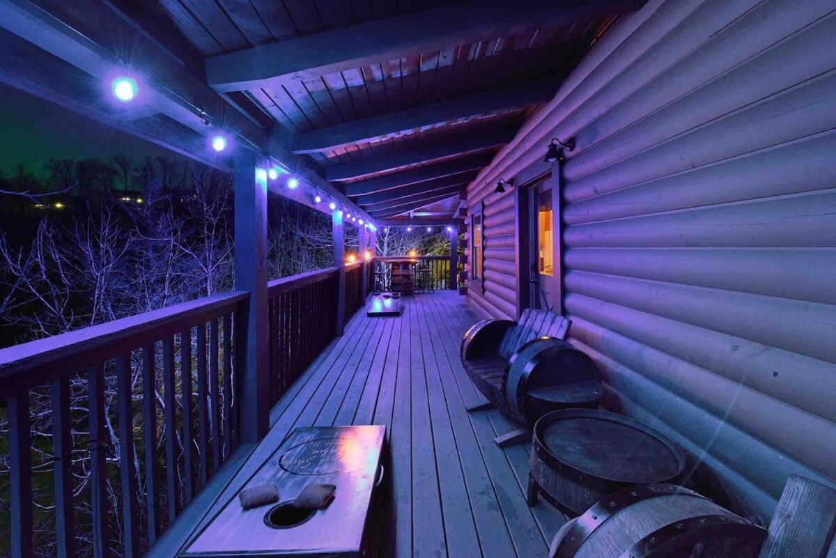 Ryes And Shine Bootlegger'S Cabin! Hot Tub* Pool* Arcade* Billiards *Ev * Pet Friendly Sevierville Dış mekan fotoğraf