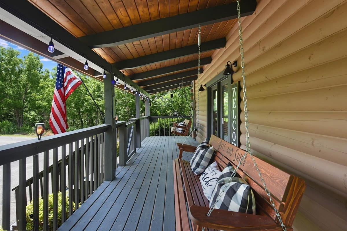 Ryes And Shine Bootlegger'S Cabin! Hot Tub* Pool* Arcade* Billiards *Ev * Pet Friendly Sevierville Dış mekan fotoğraf
